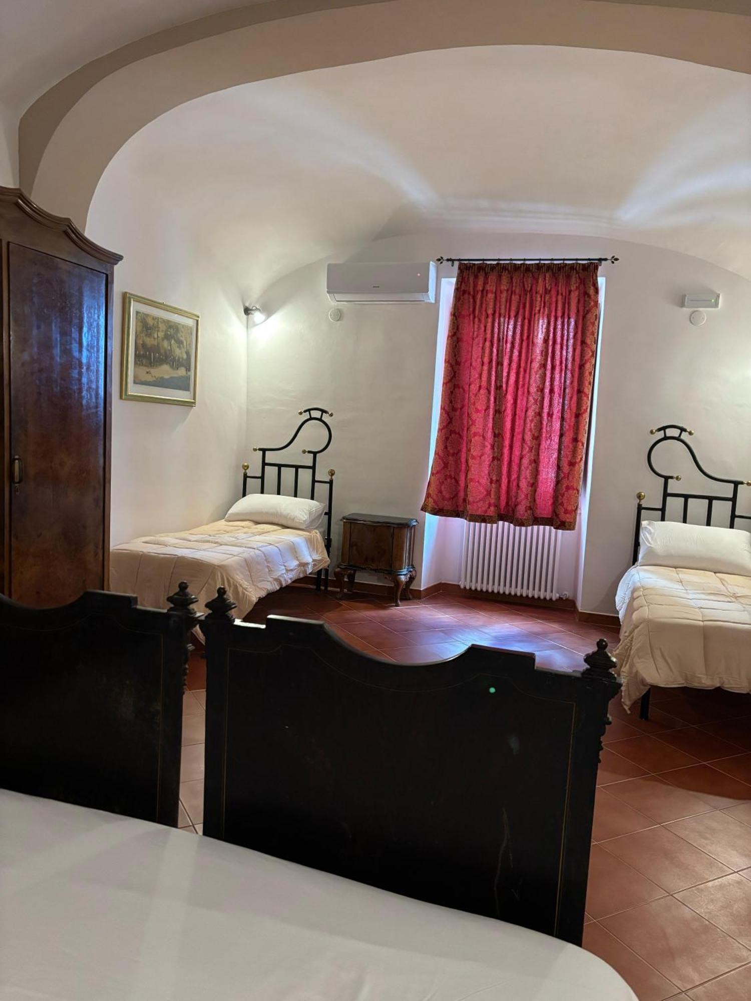 Perbacco Hotel SantʼAngelo Limosano Exterior foto