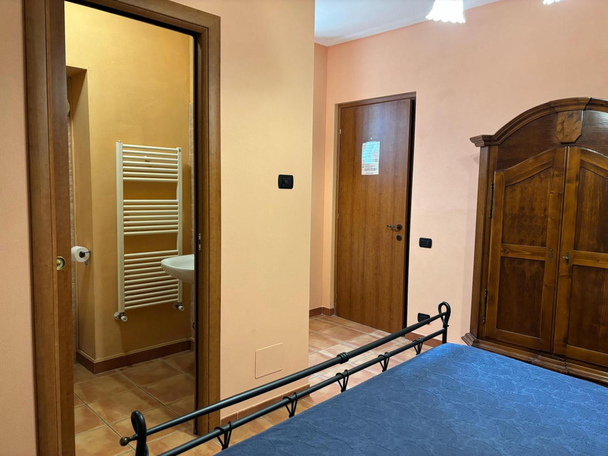 Perbacco Hotel SantʼAngelo Limosano Exterior foto