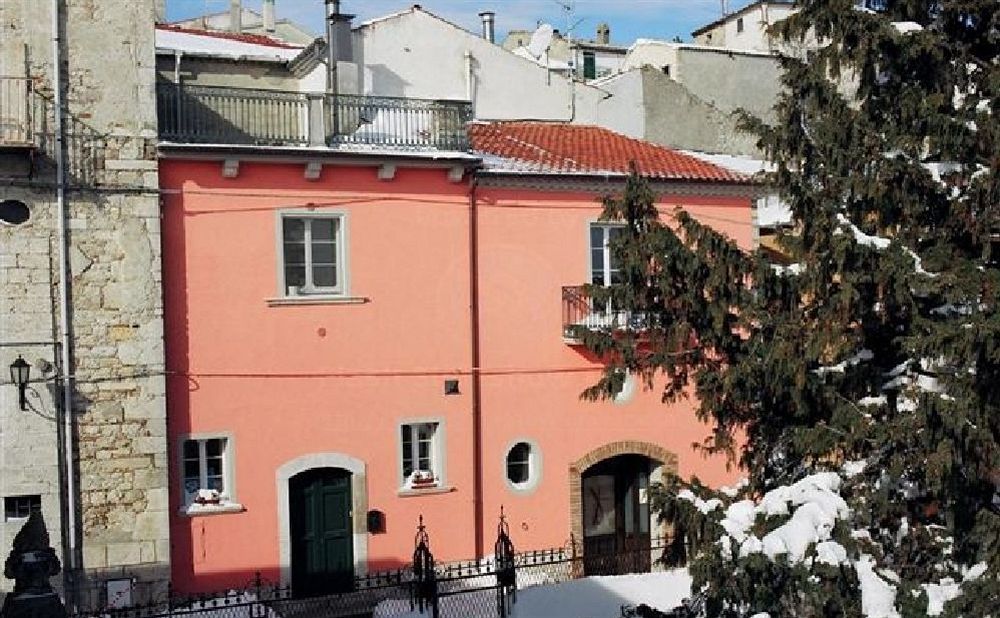 Perbacco Hotel SantʼAngelo Limosano Exterior foto